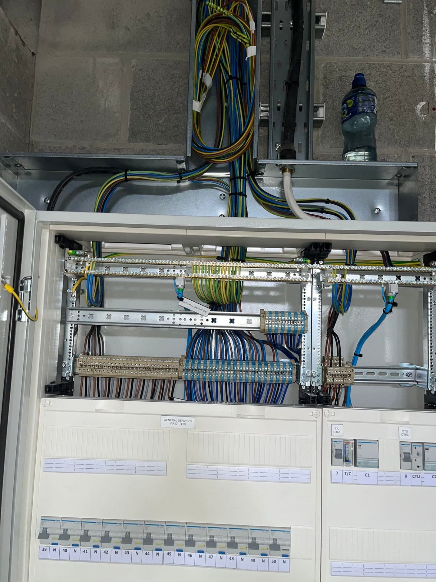 School workshop distribution board